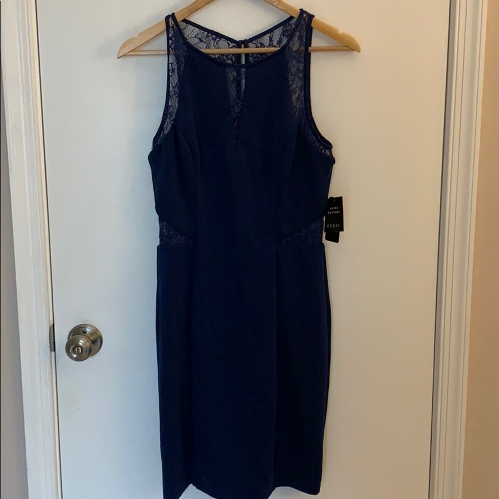 🔵👗NWT Guess Navy Dress with Lace👗🔵